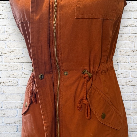 American Rag Cie Women's Rust Utility Vest Jacket - Size Small - Picture 7 of 9